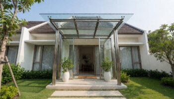 Kanopi Kaca Tempered: Spesifikasi, Harga, dan Ketahanan untuk Rumah Modern