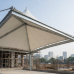 Cara Memilih Rangka Kanopi Membrane: Baja Ringan, WF, atau Cable-Stayed